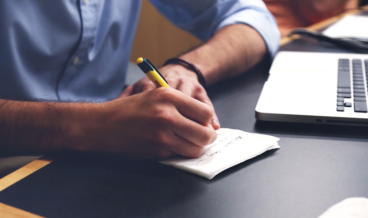 Effective Brainstorming Techniques for Speed Writing
